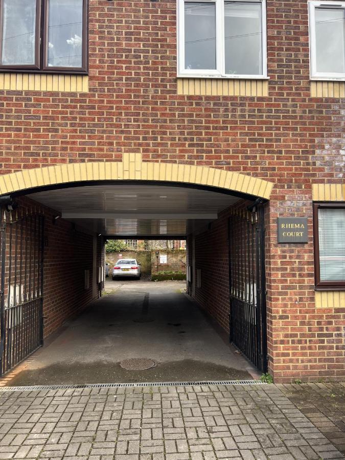 Apartment Franklin - Centre - Free Parking - Close To Station